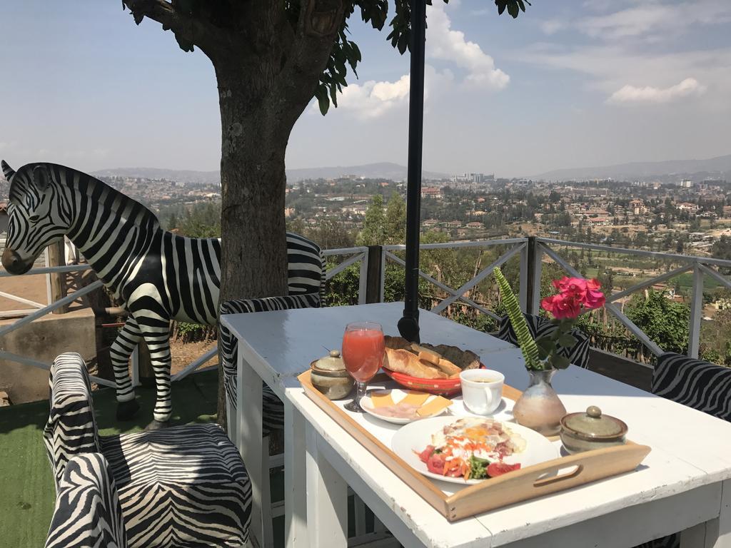 קיגאלי Pili Pili Boutique Hotel מראה חיצוני תמונה