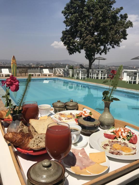 קיגאלי Pili Pili Boutique Hotel מראה חיצוני תמונה